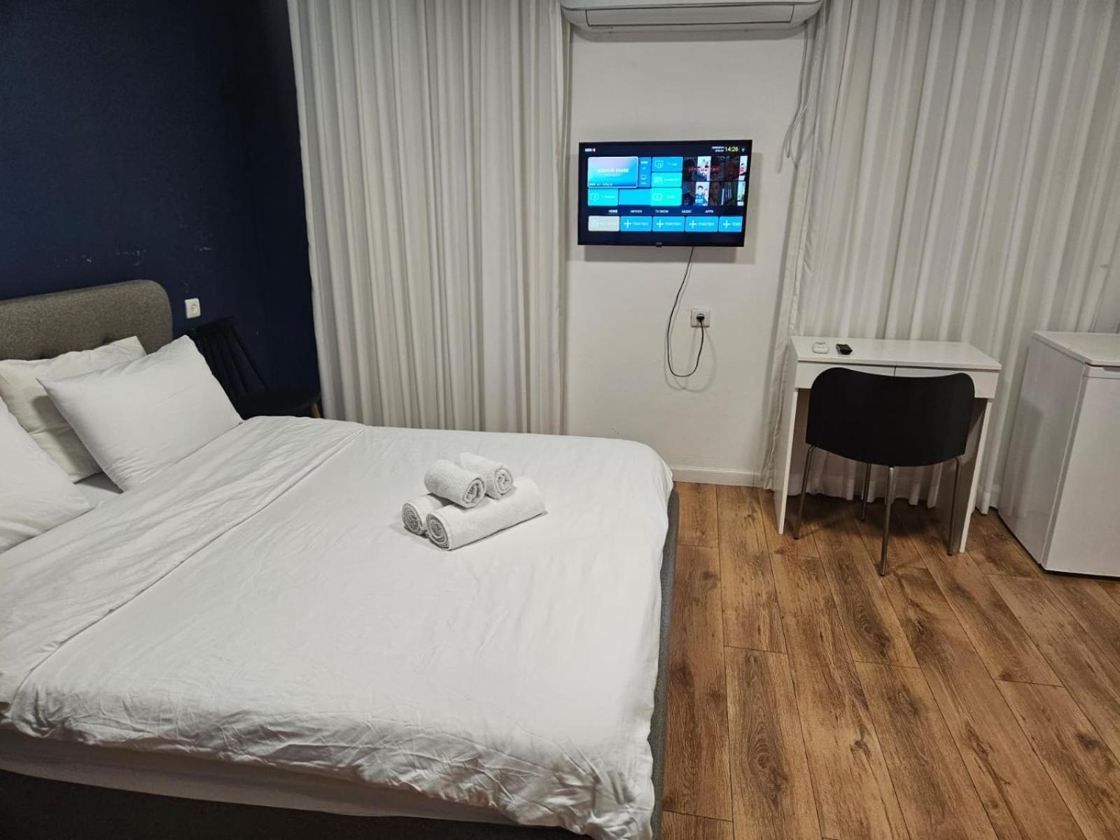 Godson Talpiot Aparthotel Haifa Exterior photo